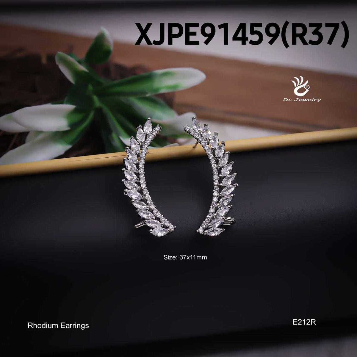 AD RODIUM EARCUFF earrings STUD Tops