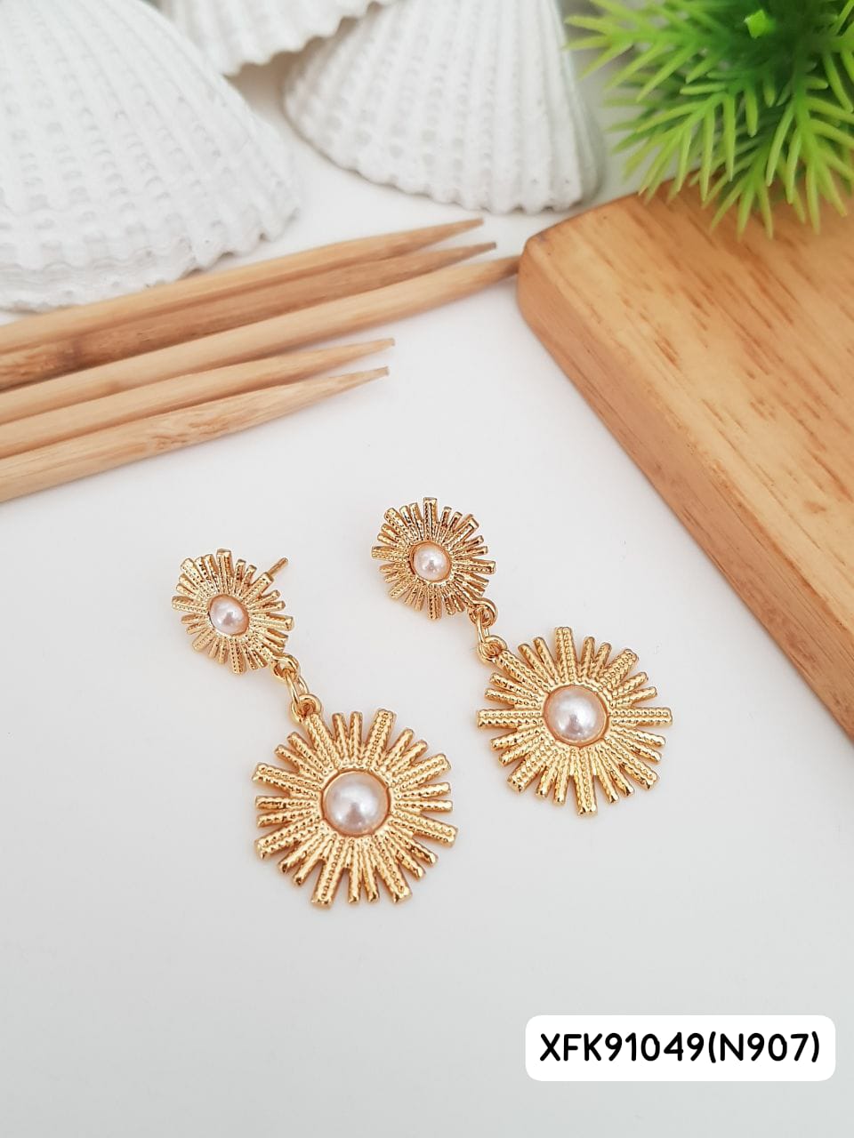 ANTI TARNISH STEEL earrings STUD TOPS GOLDEN