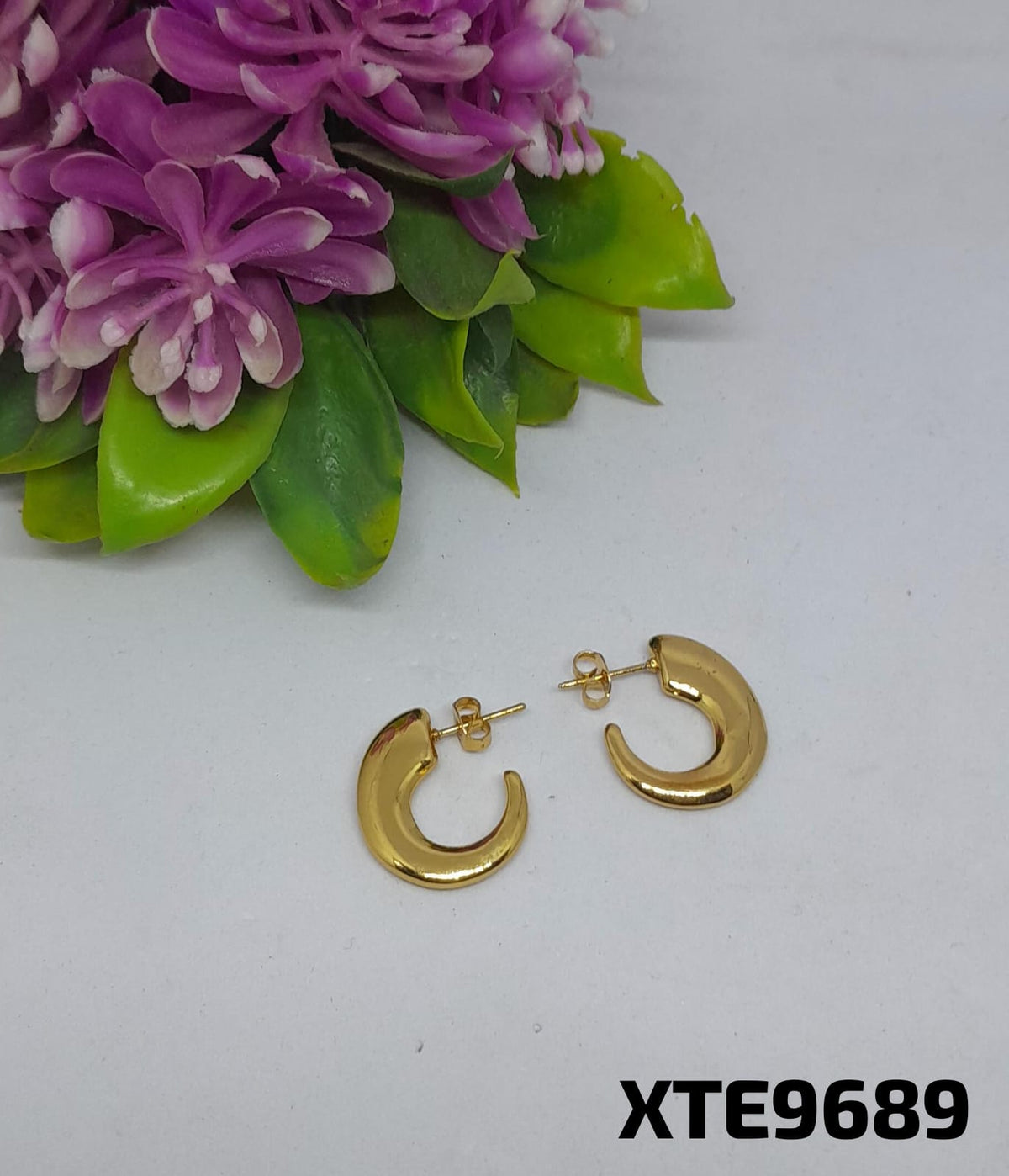 ANTI TARNISH STEEL earrings STUD TOPS GOLDEN