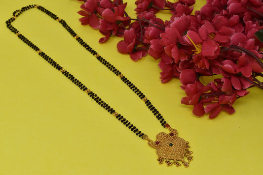 Golden and black beads chain with pendal