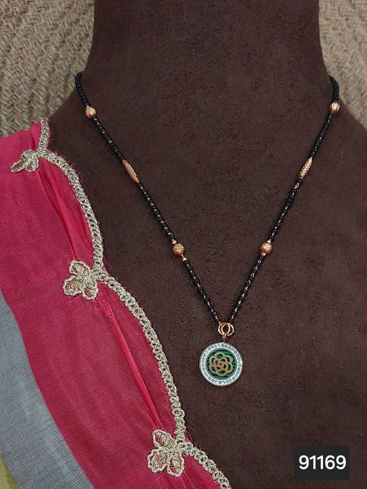 AD ROSE GOLD MANGALSUTRA FNC ANTI TARNISH KJ02
