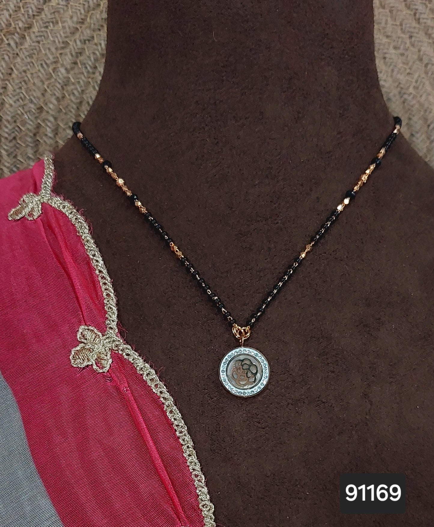 AD ROSE GOLD MANGALSUTRA FNC ANTI TARNISH KJ03