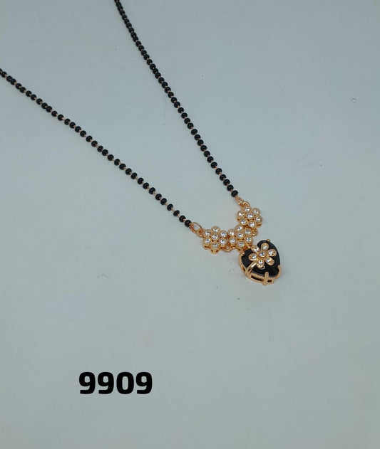 AD ROSE GOLD MANGALSUTRA REG  HEART-STONE