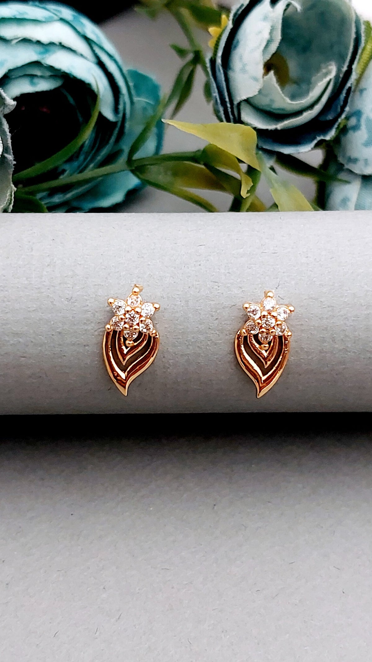 Rosegold earrings,studs,earrings for women,tops for women,latest earring,partywear stud earring