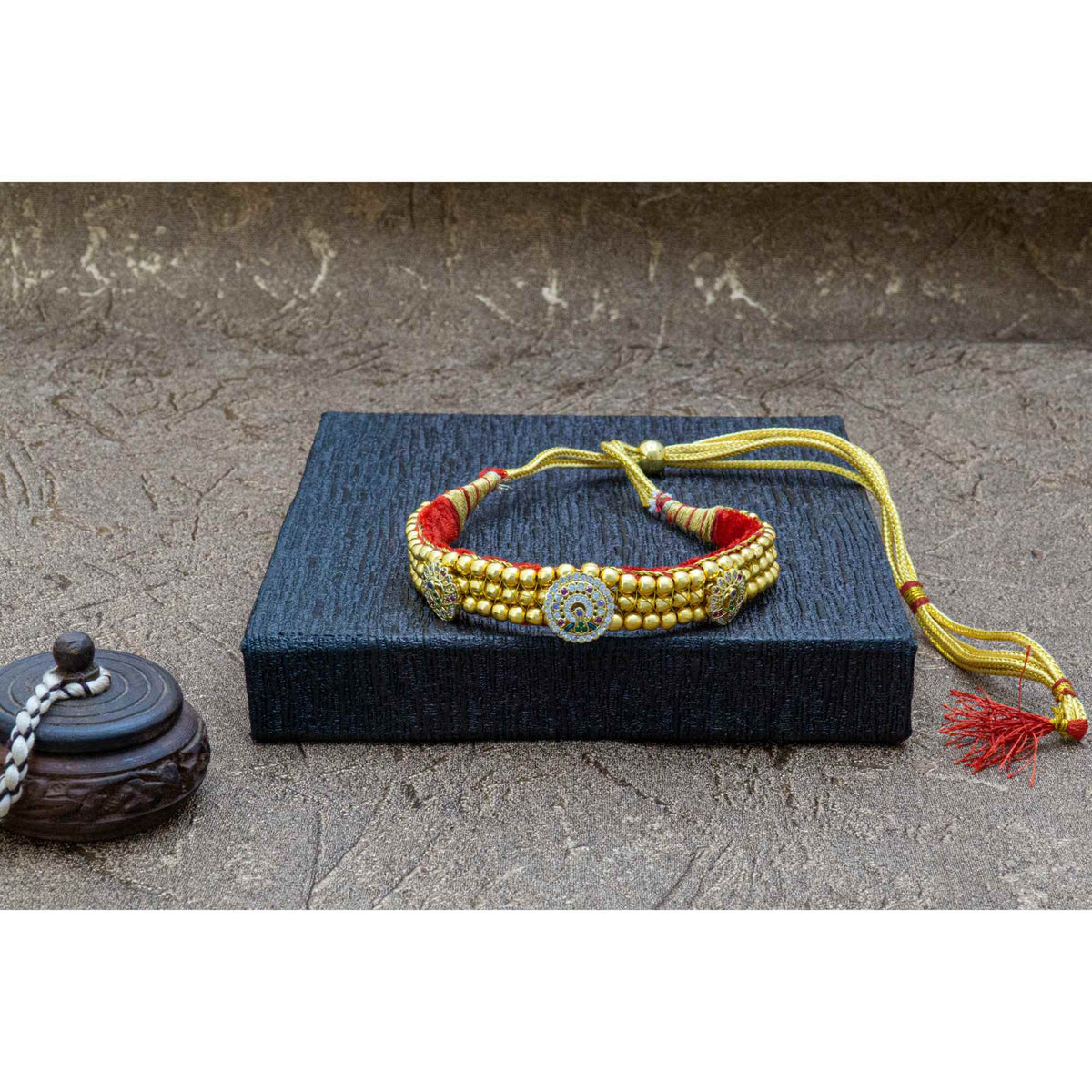 Bead Kanthi with Pendal 