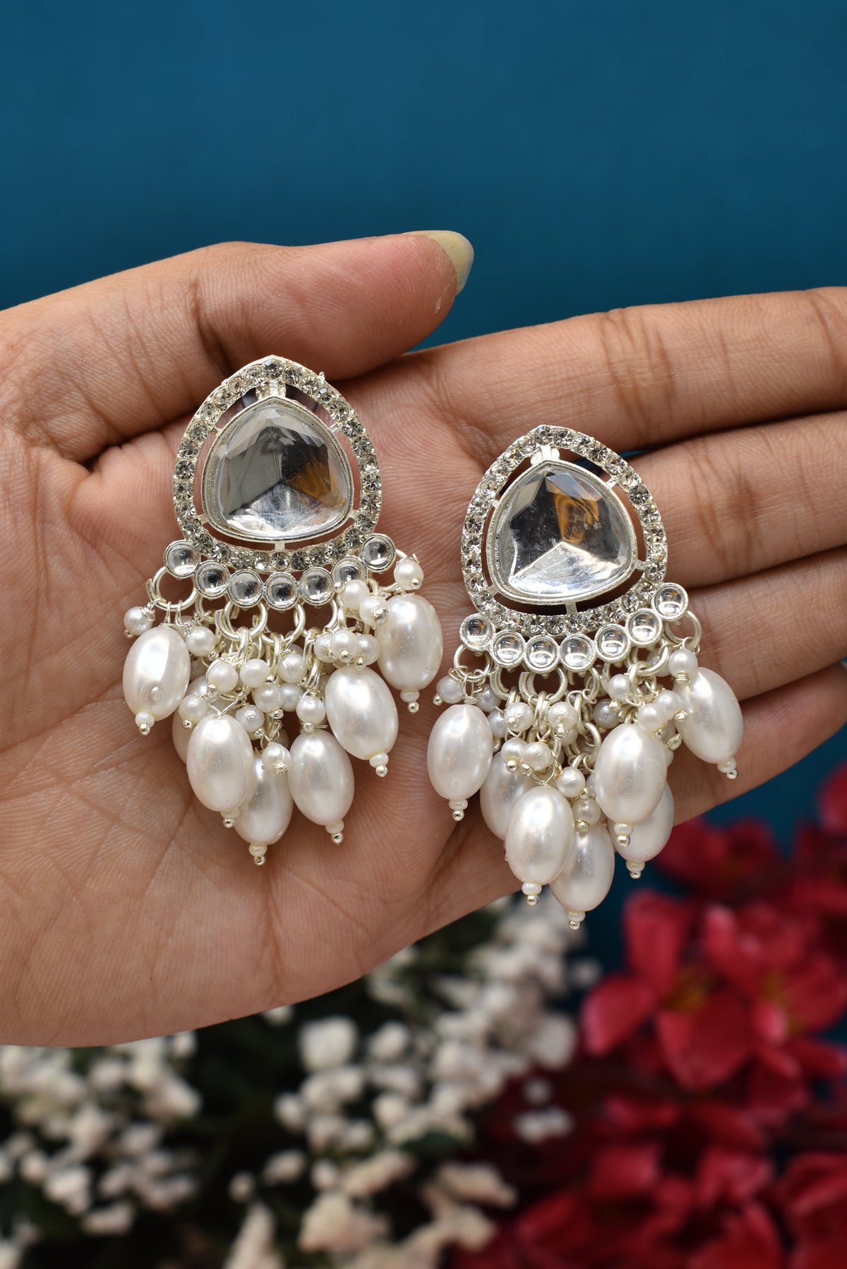 kundan jhumka,meenakari earrings,kahmiri earring,chandbali,chandelier earrings, dome jhumkas,pearl cluster jhumka, long earrings,heavy earrings,big earrings,designer earrings,latest design,new design