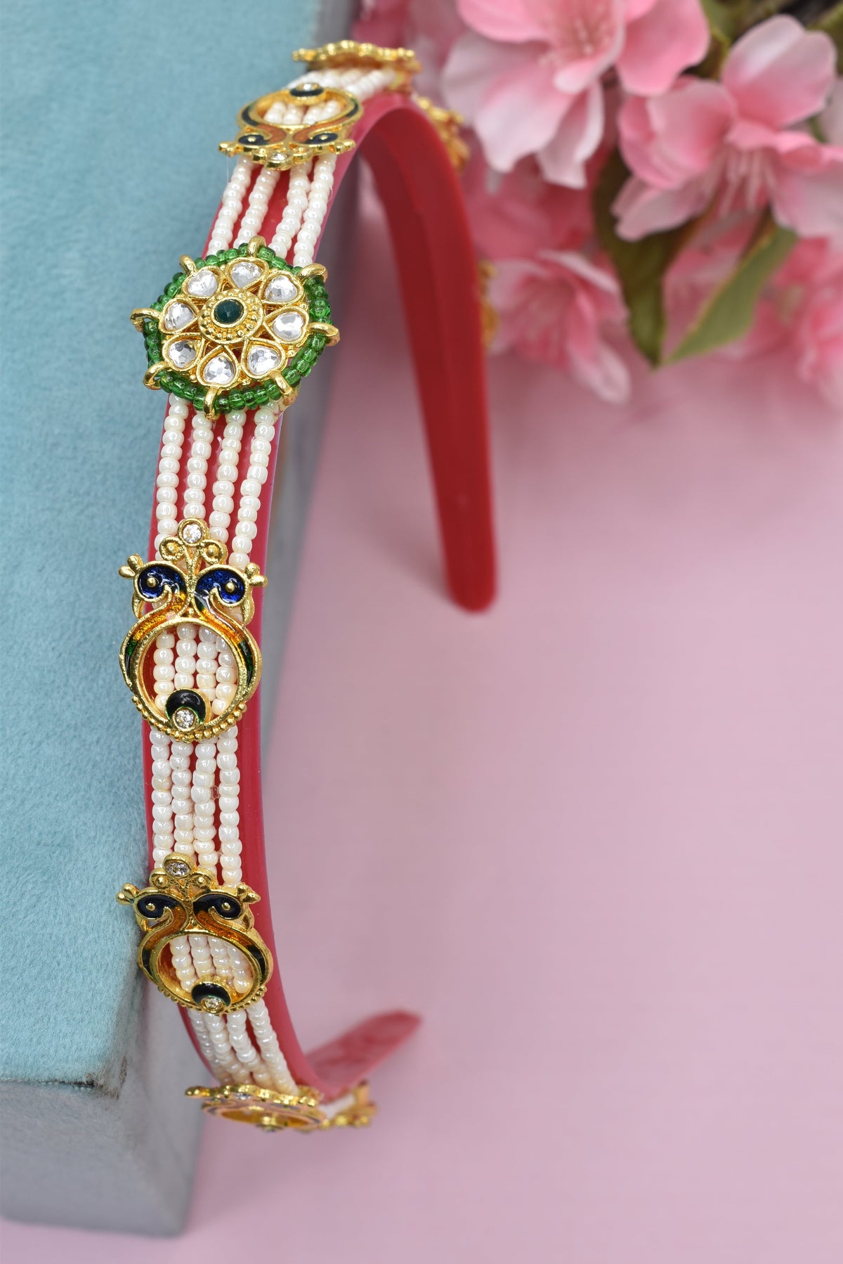Hair band Matha Pattis come in various designs and styles, ranging from simple and elegant to more elaborate and ornamate.