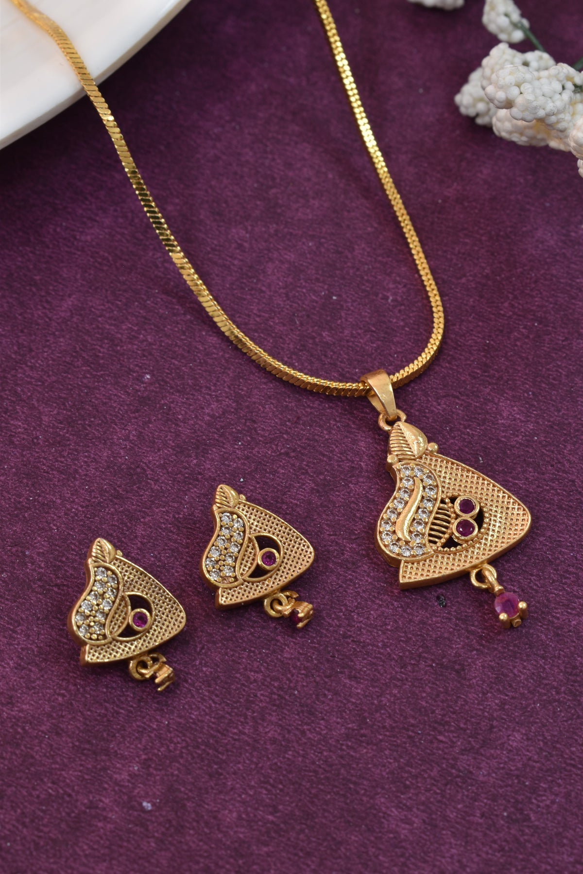 Gold Plated Stone Studded Pendant Necklace with Pink Center Accent for Women, Lightweight Party Jewellery for Festive, Wedding, Evening and Daily Styling with Premium Finish Chain-19