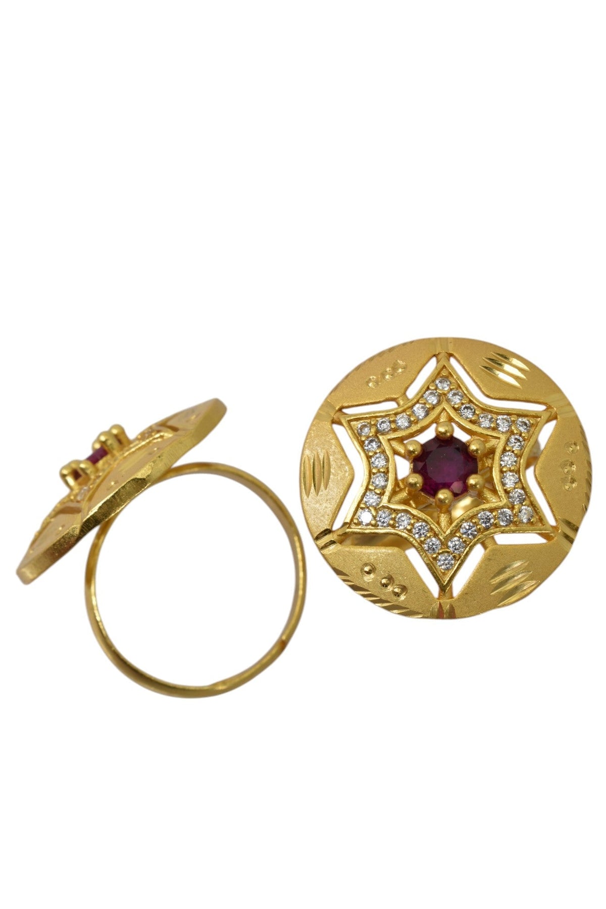 Adjustable ring for all sizes