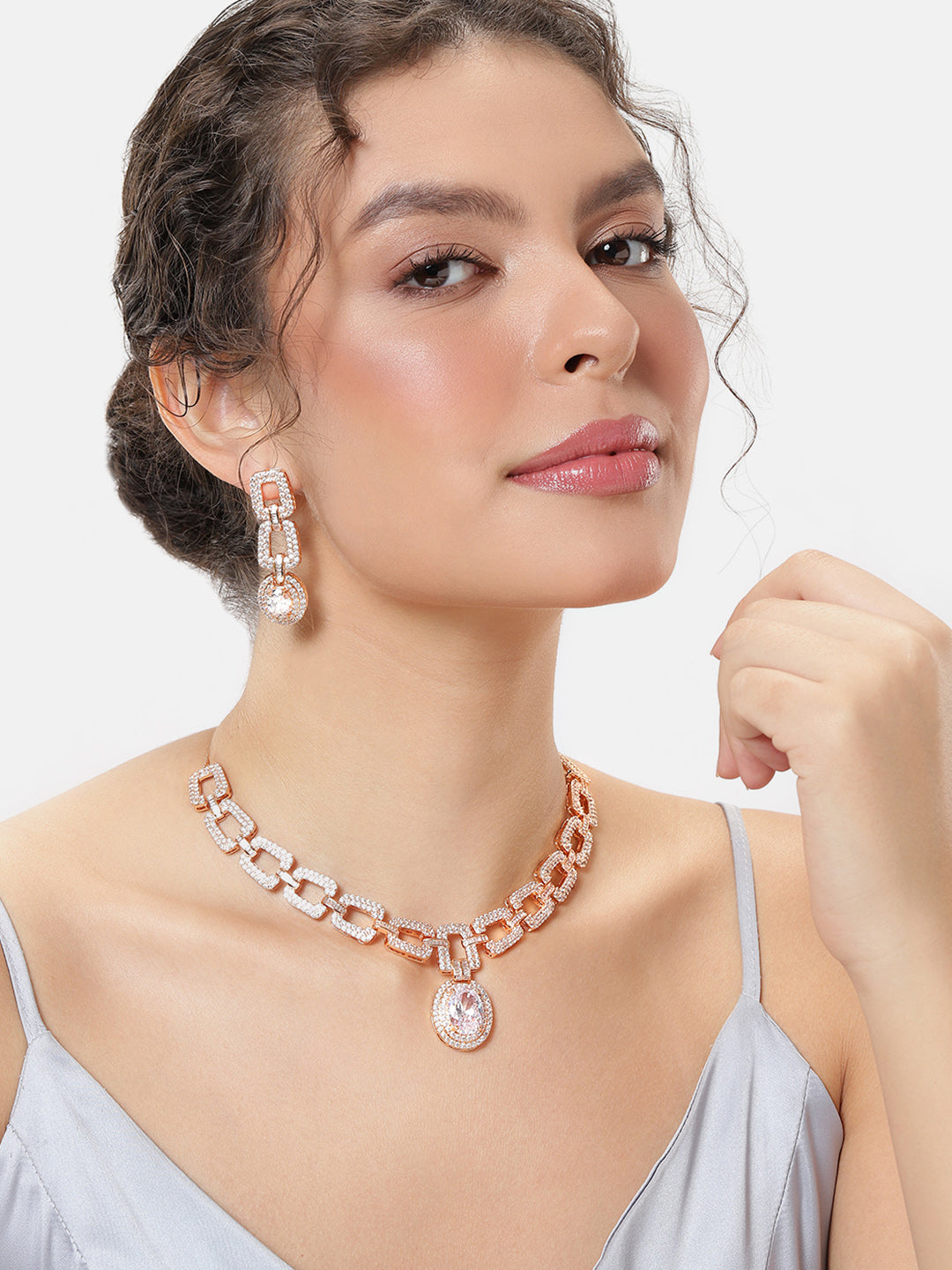 Bridal set,wedding set for women,golden set,necklace ,partywear jewellery for women,jewellery for wedding,choker set,bollywood jewellery,trendy jewellery set,designer jewellery,silver set,silver jewellery ,