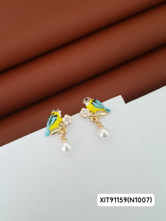 ANTI TARNISH ENAMEL BIRD THEME earrings stud Tops GOLDEN